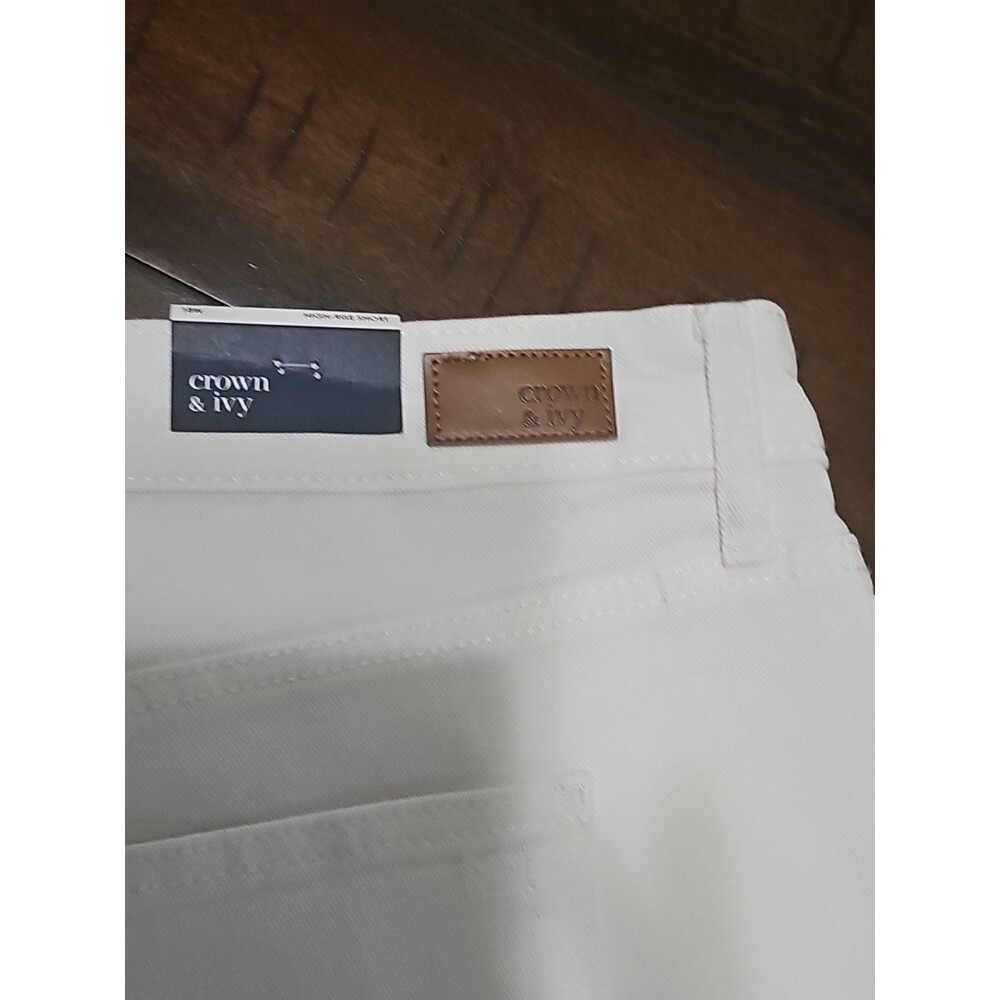 Crown & Ivy Womens High Rise White Denim Shorts Size 18W New - Picture 10 of 10